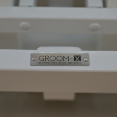 Trimmtisch grotec Tournament, beleuchtet, elektrisch höhenverstellbar, weiß